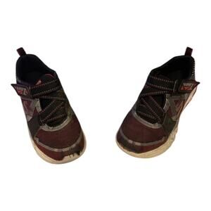 Boys Size 3 Skechers Black and Red Light Up Shoes